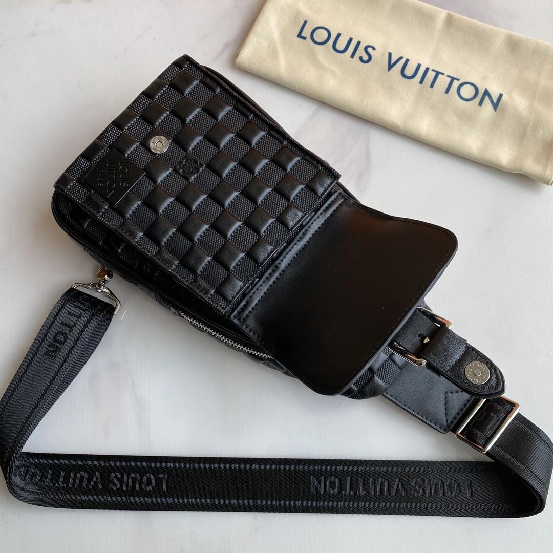 Mens Louis Vuitton Waist Chest Packs Unique 91772