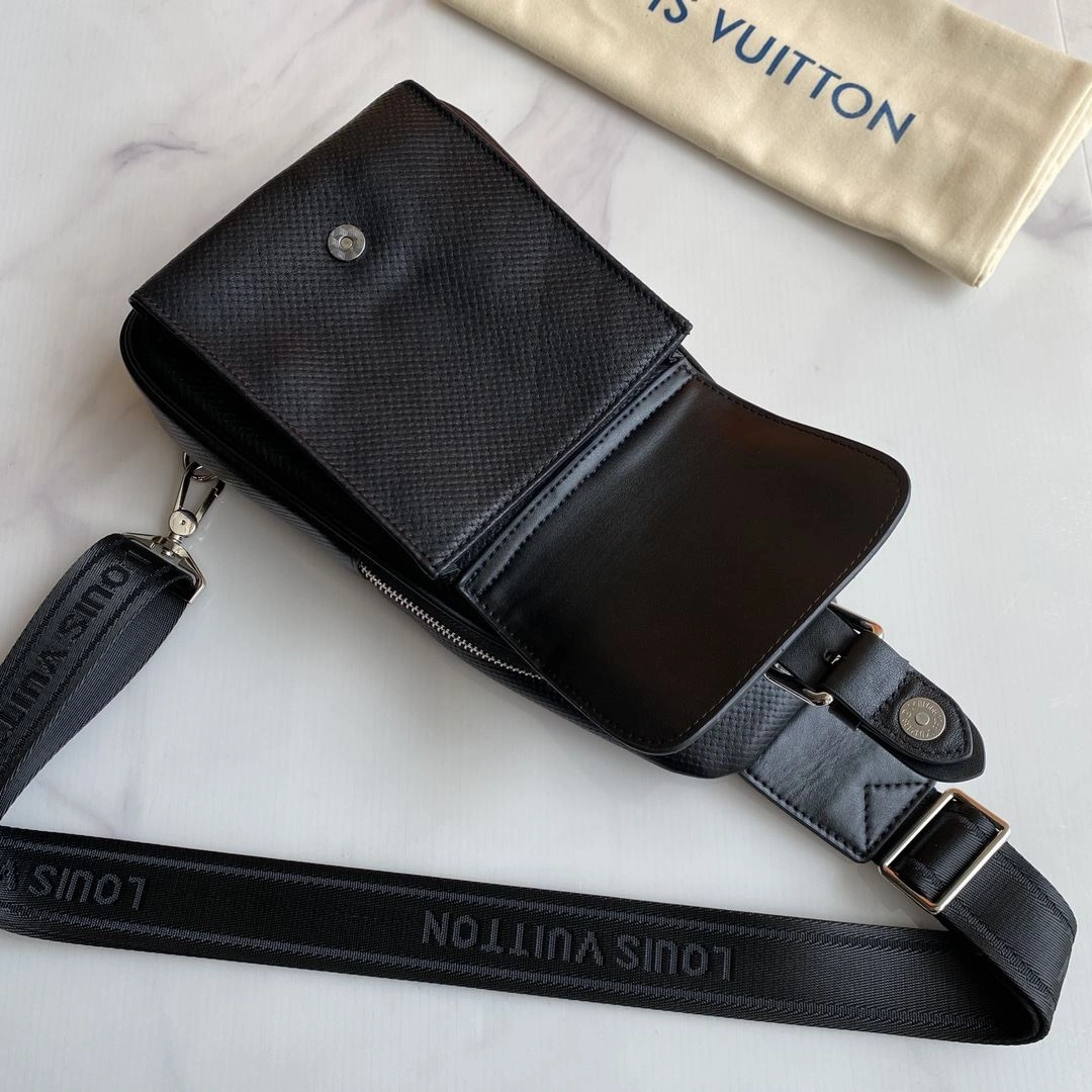 Mens Louis Vuitton Waist Chest Packs ZeroBulk 91620