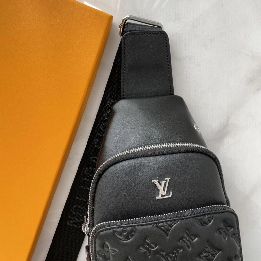 Popular Mens Louis Vuitton Waist Chest Packs 91630
