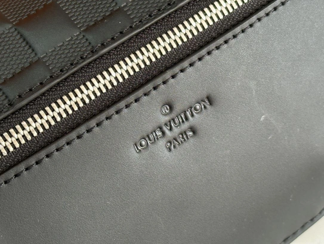 Mens Louis Vuitton Waist Chest Packs Premium 91635