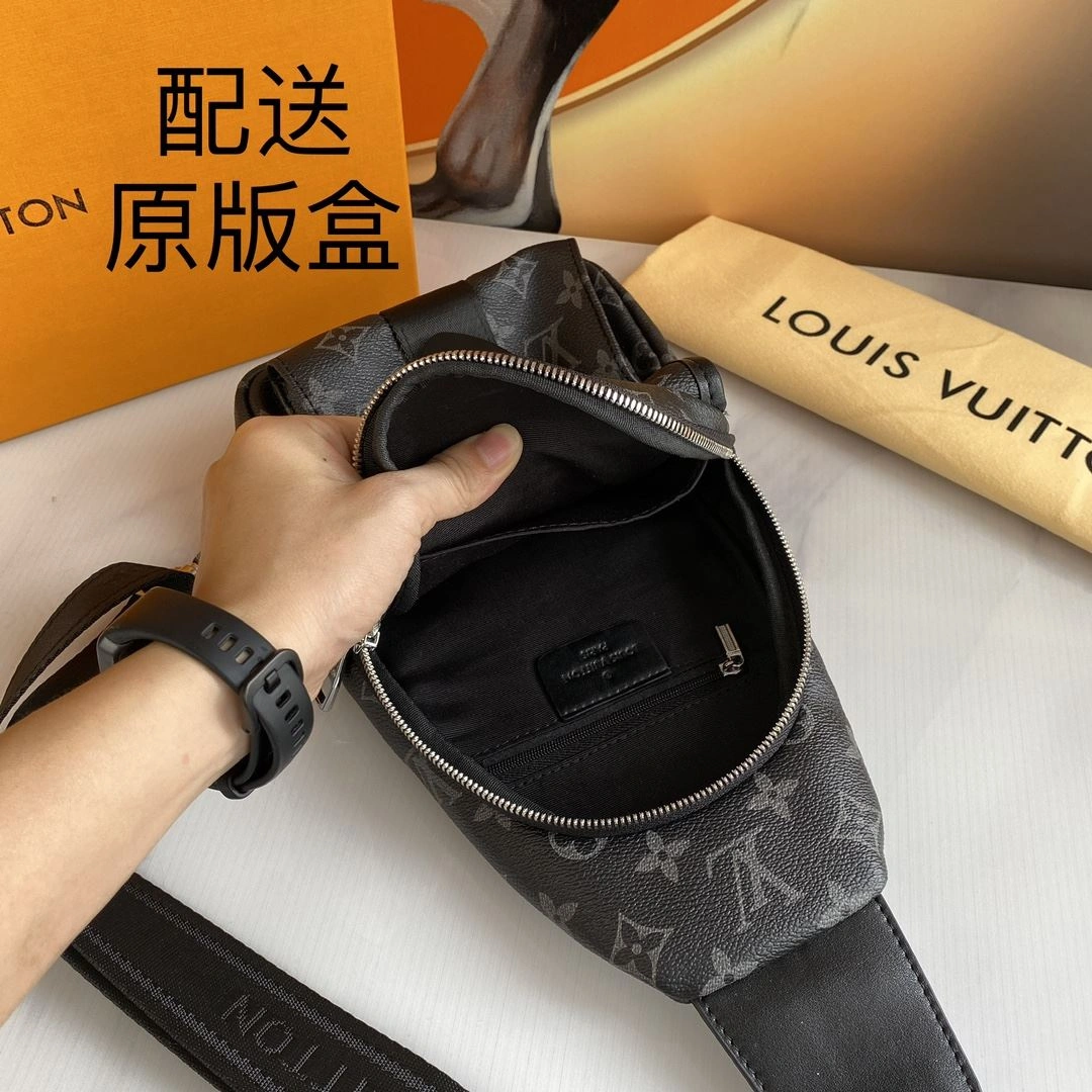 Upgraded Mens Louis Vuitton Waist Chest Packs 91619