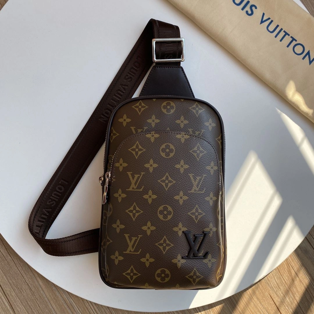 HighQuality Mens Louis Vuitton Waist Chest Packs 91625