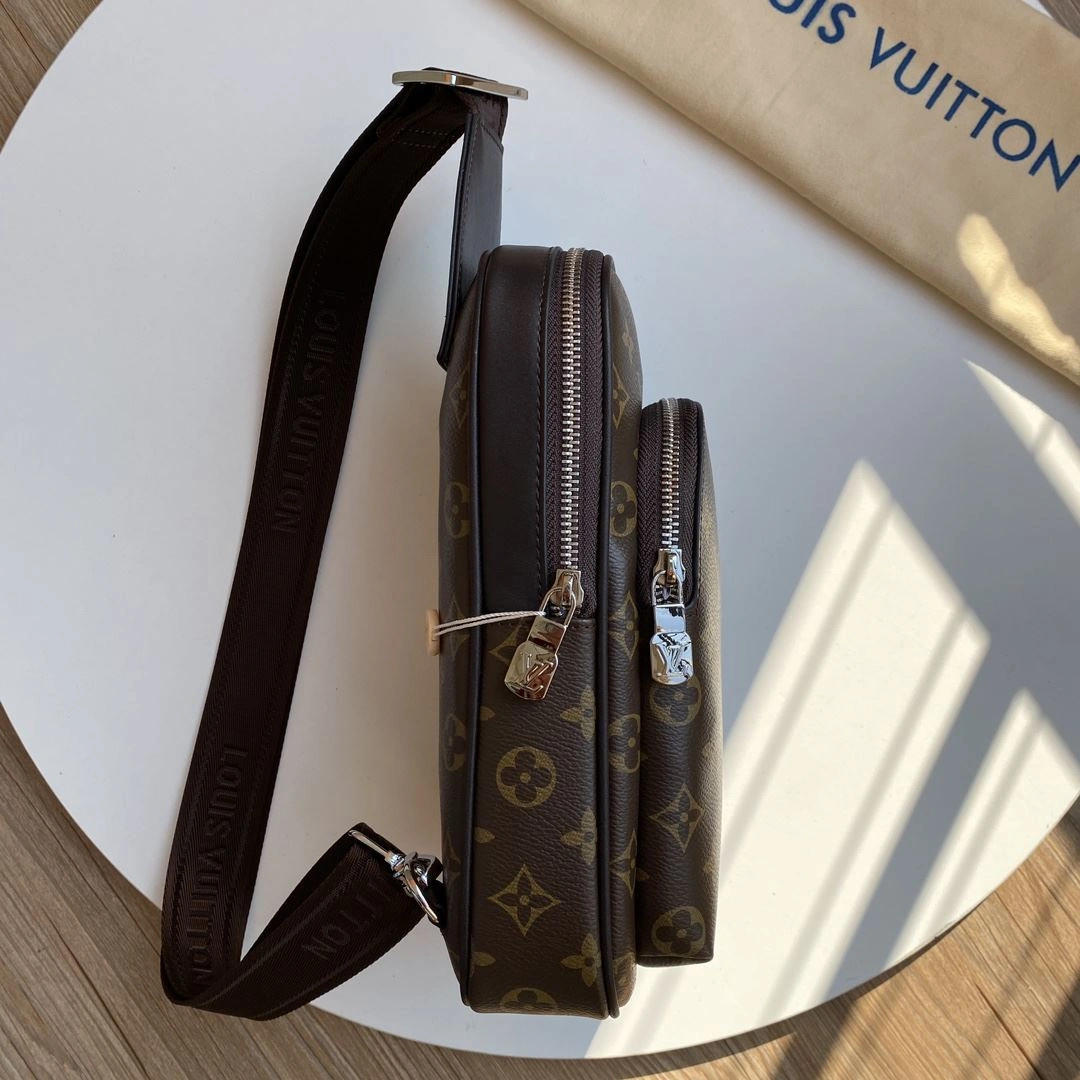 HighQuality Mens Louis Vuitton Waist Chest Packs 91625