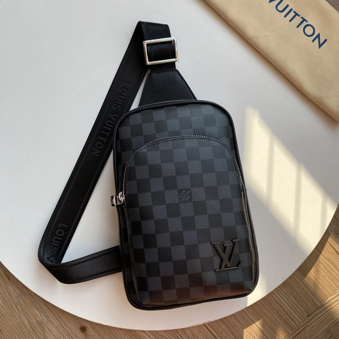Unisex Mens Louis Vuitton Waist Chest Packs 91703