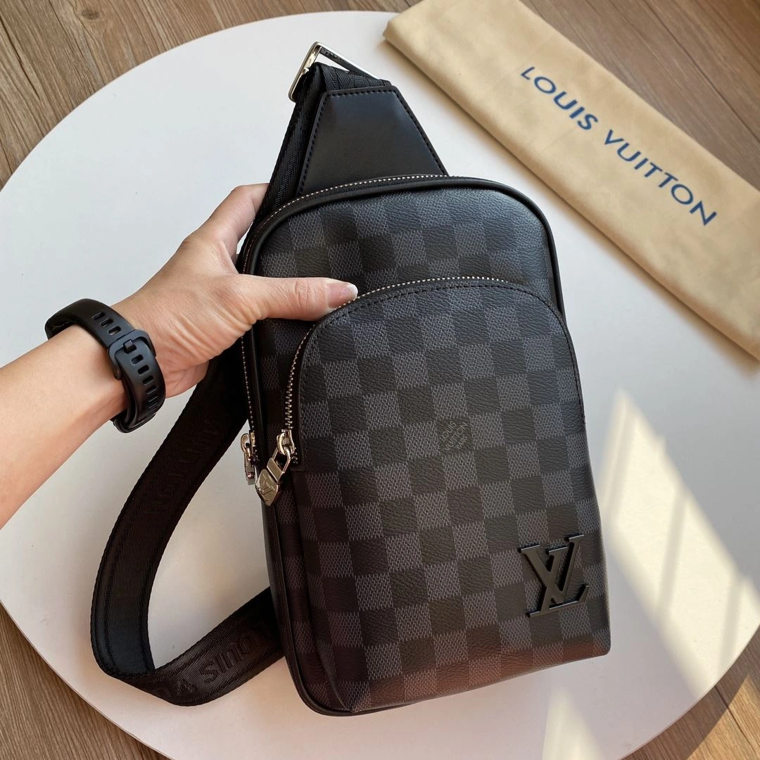 Unisex Mens Louis Vuitton Waist Chest Packs 91703