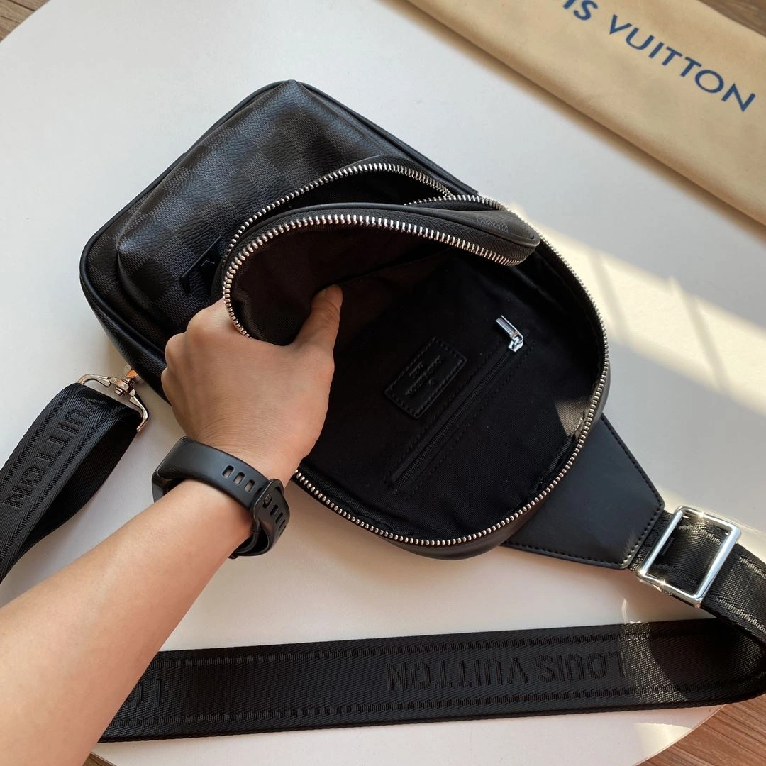 Unisex Mens Louis Vuitton Waist Chest Packs 91703