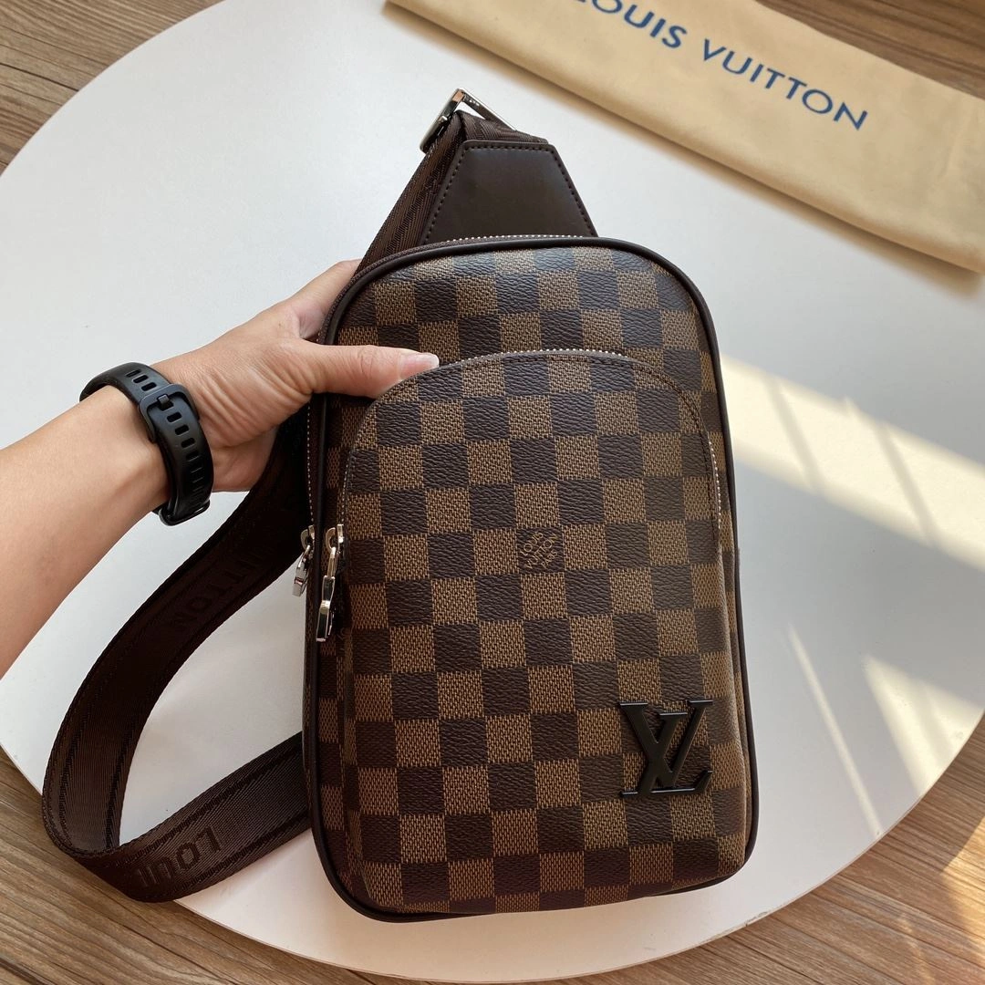Mens Louis Vuitton Waist Chest Packs Flexible 91622