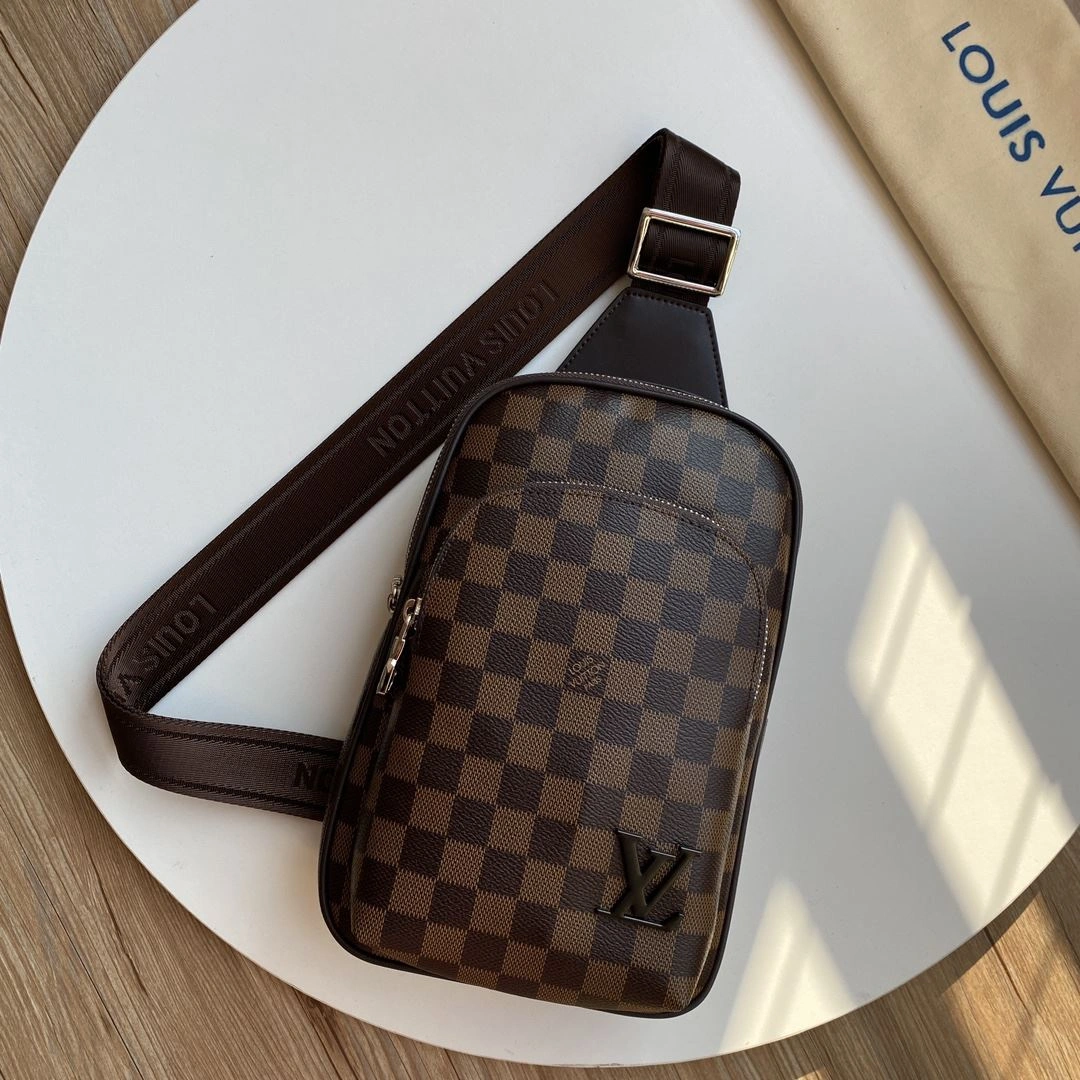 Mens Louis Vuitton Waist Chest Packs Flexible 91622