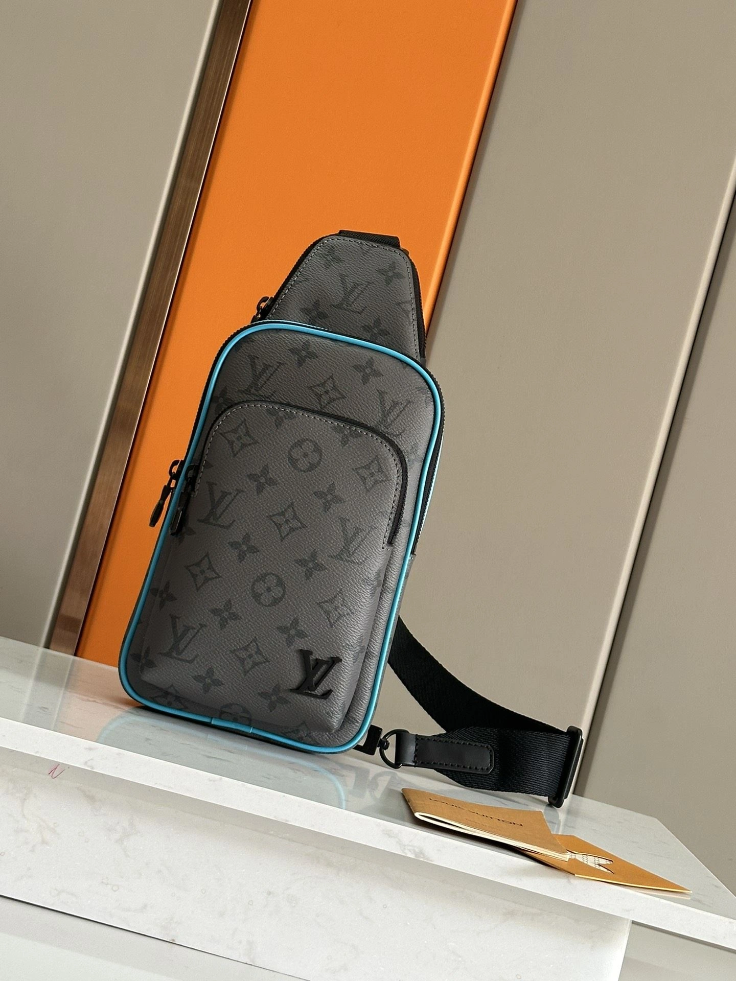Mens Louis Vuitton Waist Chest Packs EasyMatch 91614