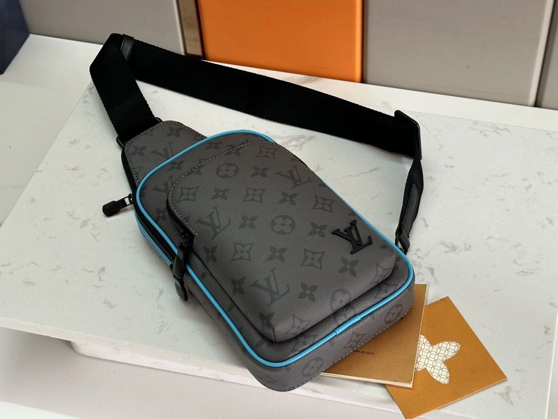Mens Louis Vuitton Waist Chest Packs EasyMatch 91614