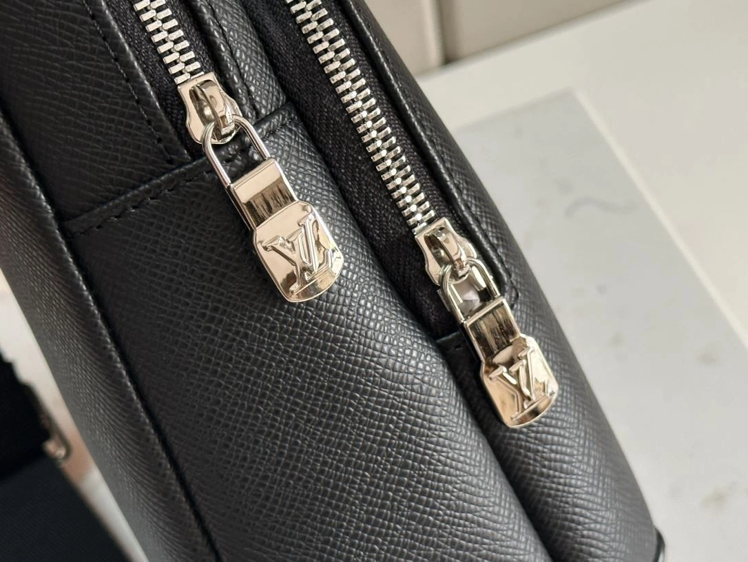 Mens Louis Vuitton Waist Chest Packs BestValue 91615
