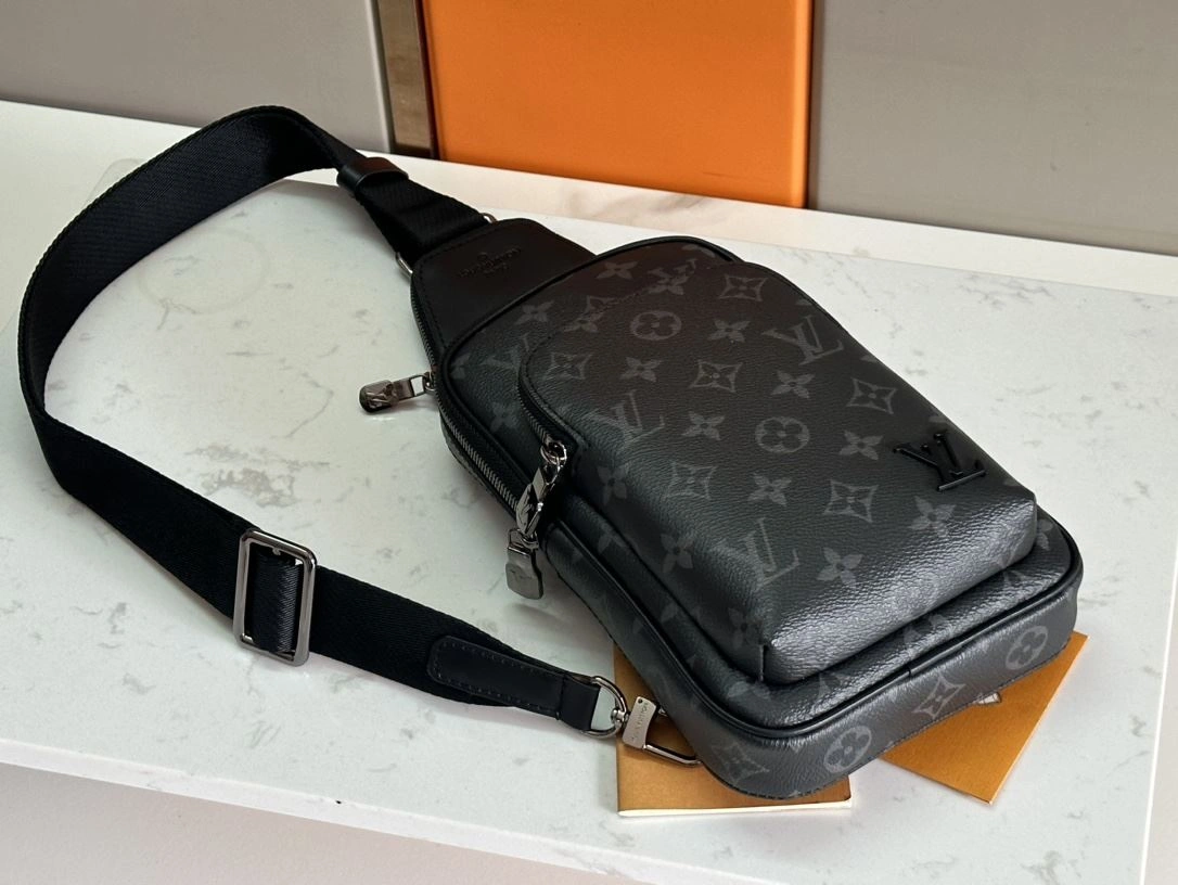 Mens Louis Vuitton Waist Chest Packs WeatherProof 91644