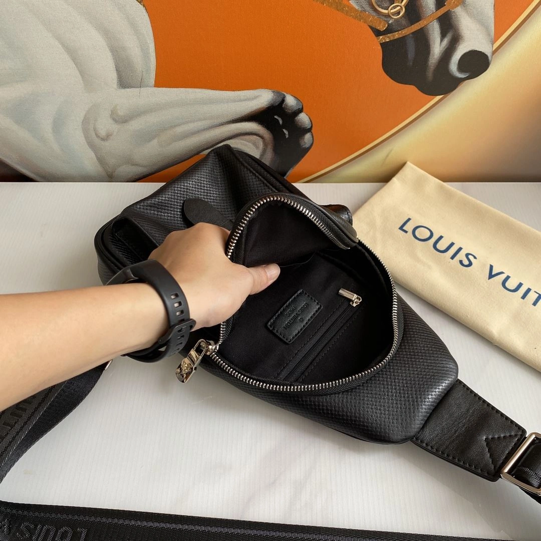 Mens Louis Vuitton Waist Chest Packs Youthful 91650