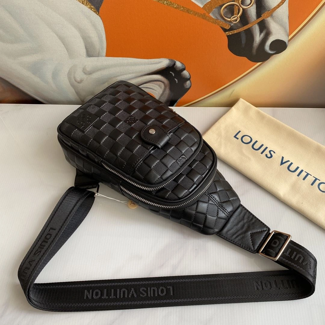 Attractive Mens Louis Vuitton Waist Chest Packs 91608