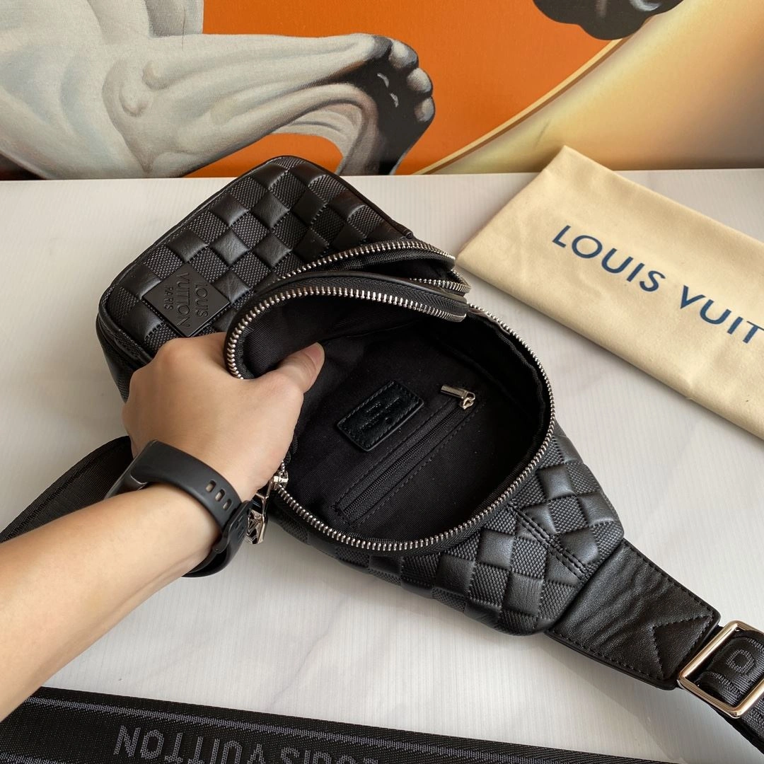 Attractive Mens Louis Vuitton Waist Chest Packs 91608