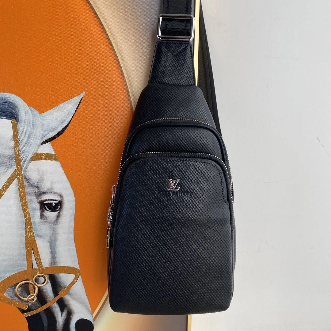 Versatile Mens Louis Vuitton Waist Chest Packs 91638