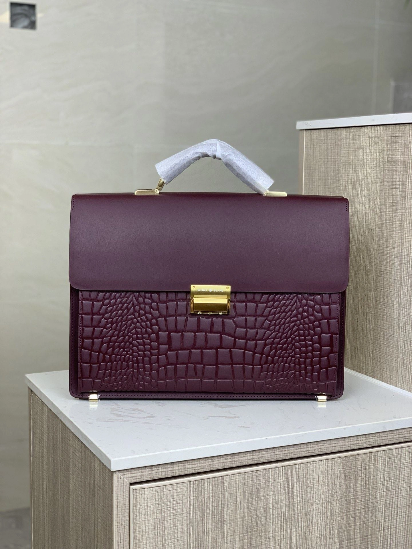 Flexible Mens Montblanc Briefcases 92621
