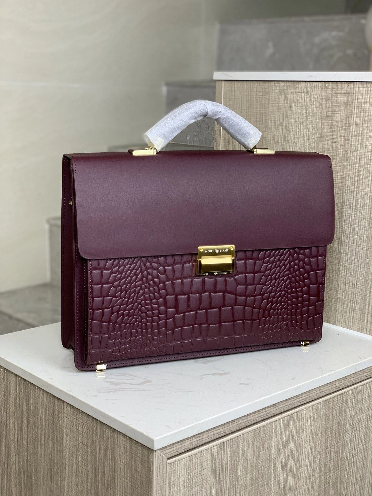 Flexible Mens Montblanc Briefcases 92621