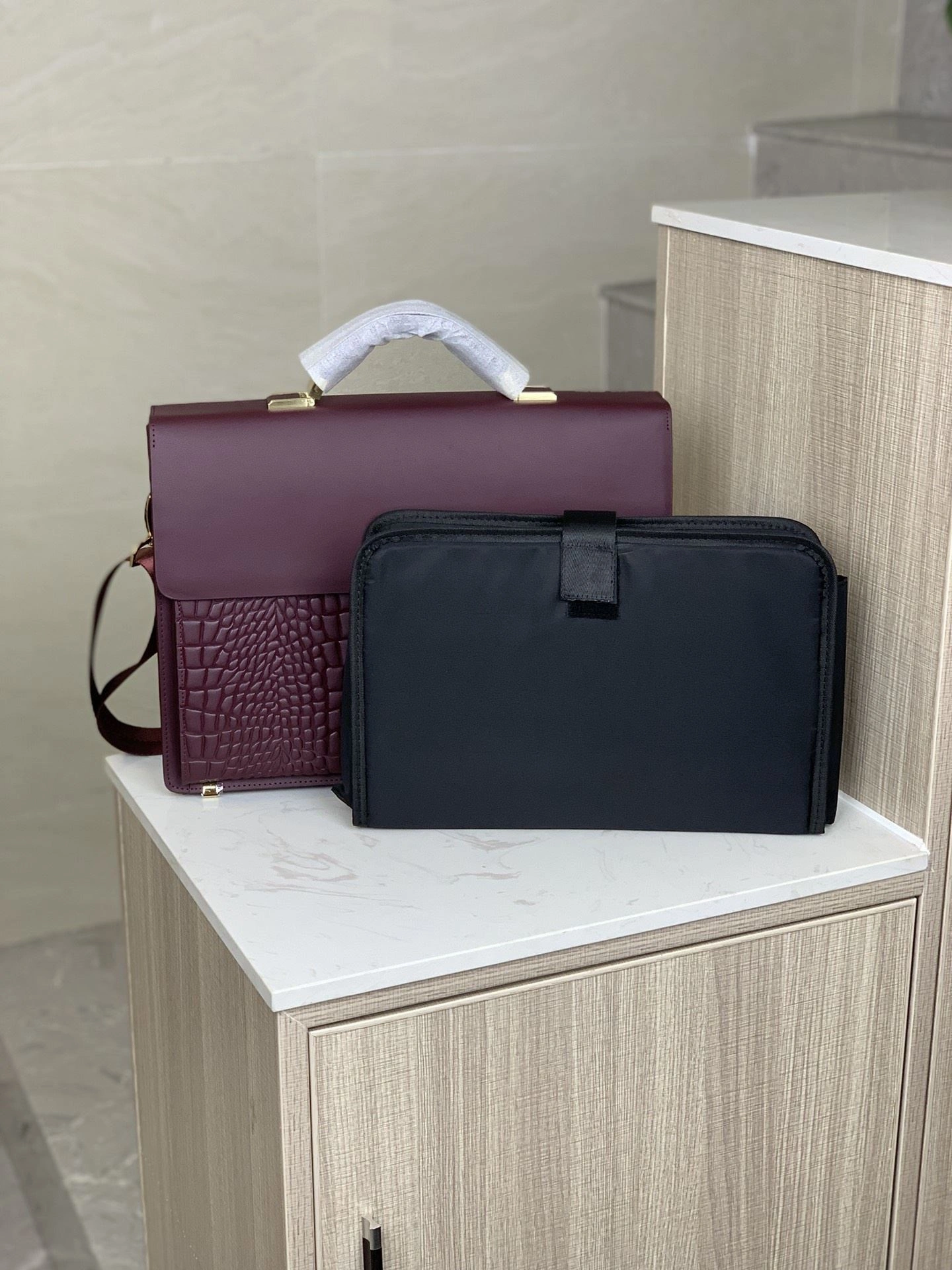 Flexible Mens Montblanc Briefcases 92621