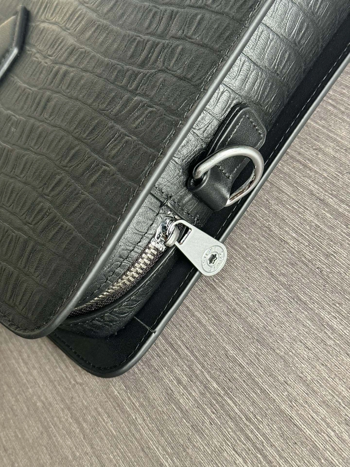 Mens Montblanc Briefcases Timeless 92619