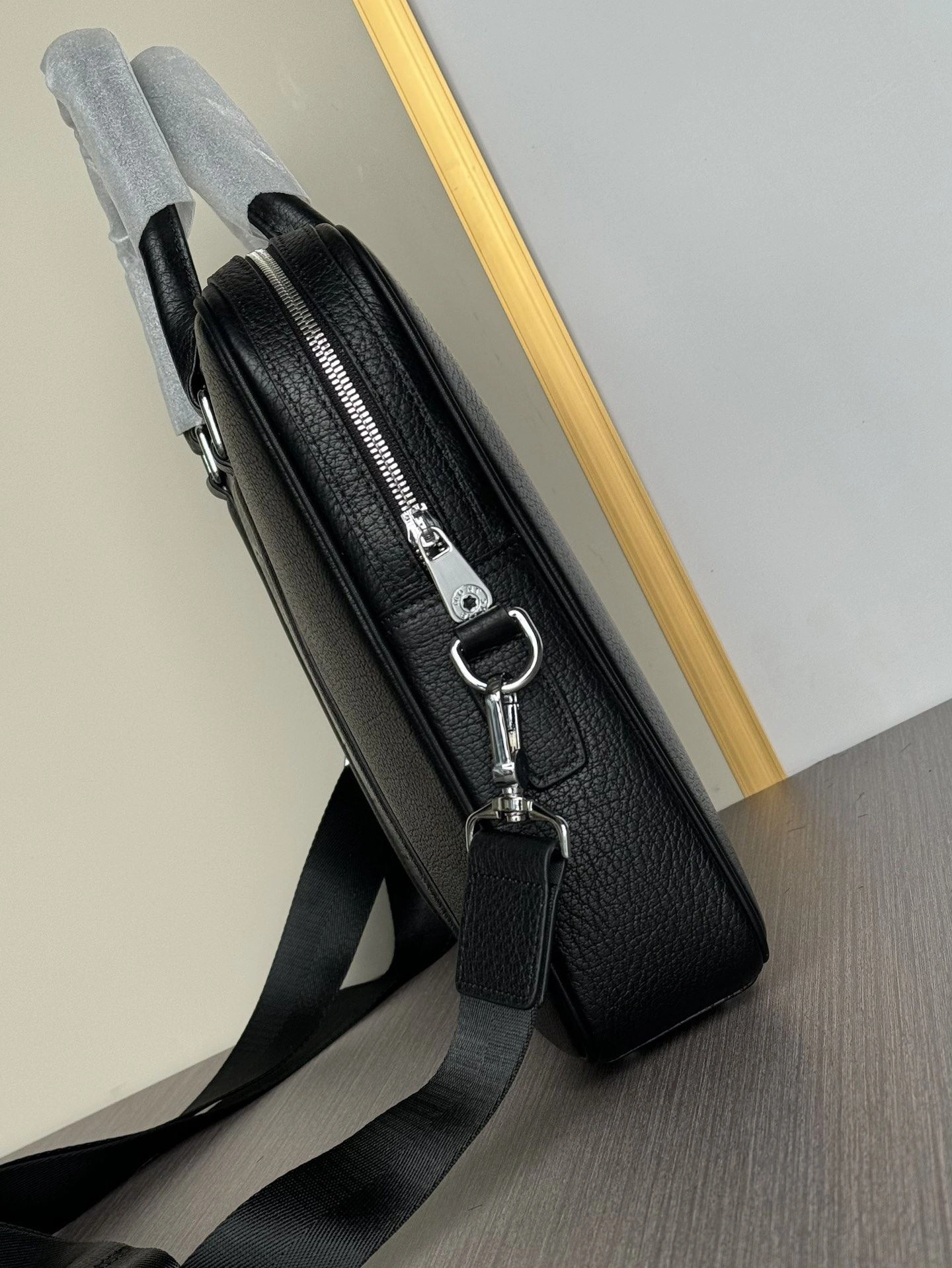 Durable Mens Montblanc Briefcases 92604