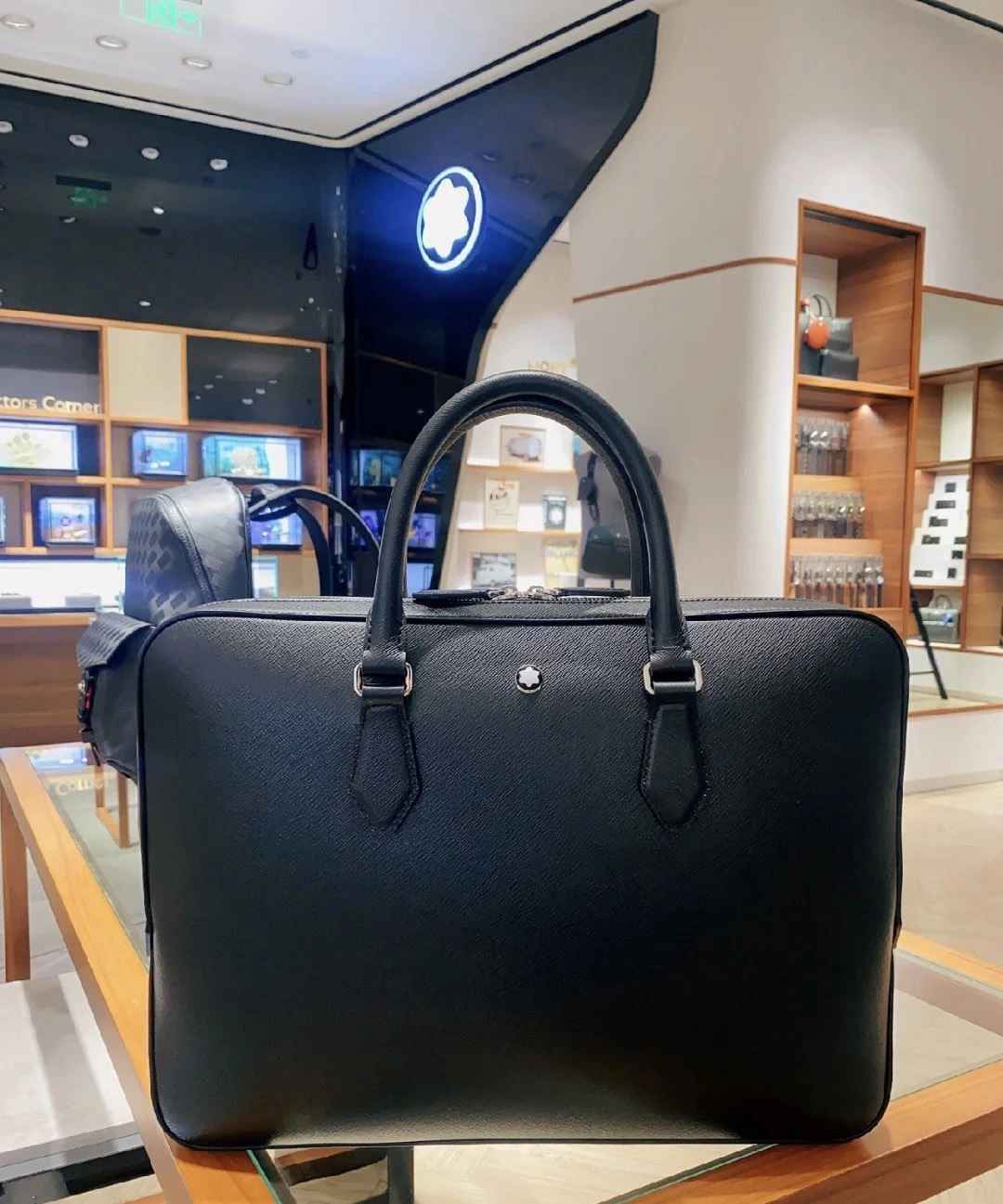Unisex Mens Montblanc Briefcases 92595