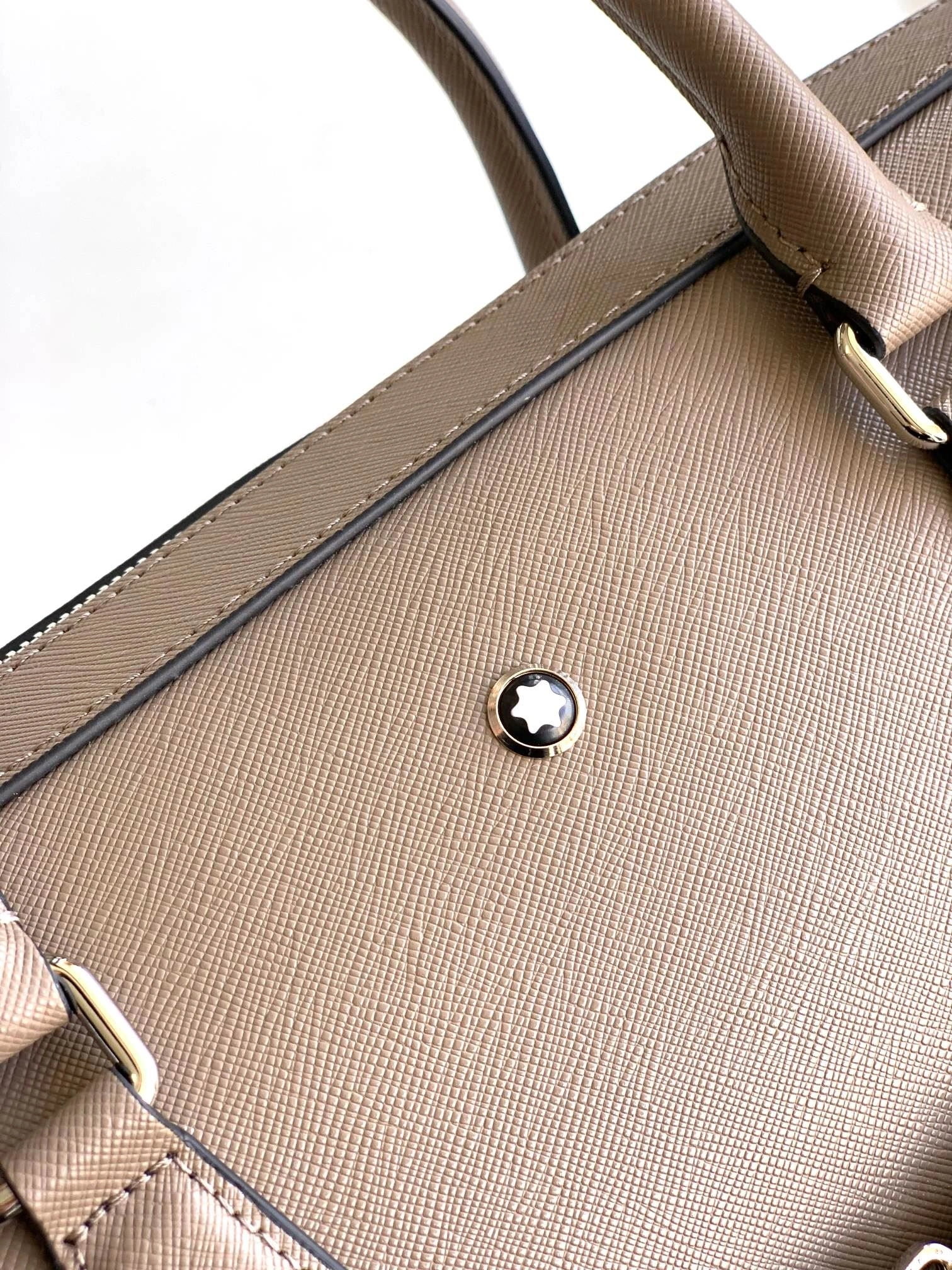 Minimalist Mens Montblanc Briefcases 91591