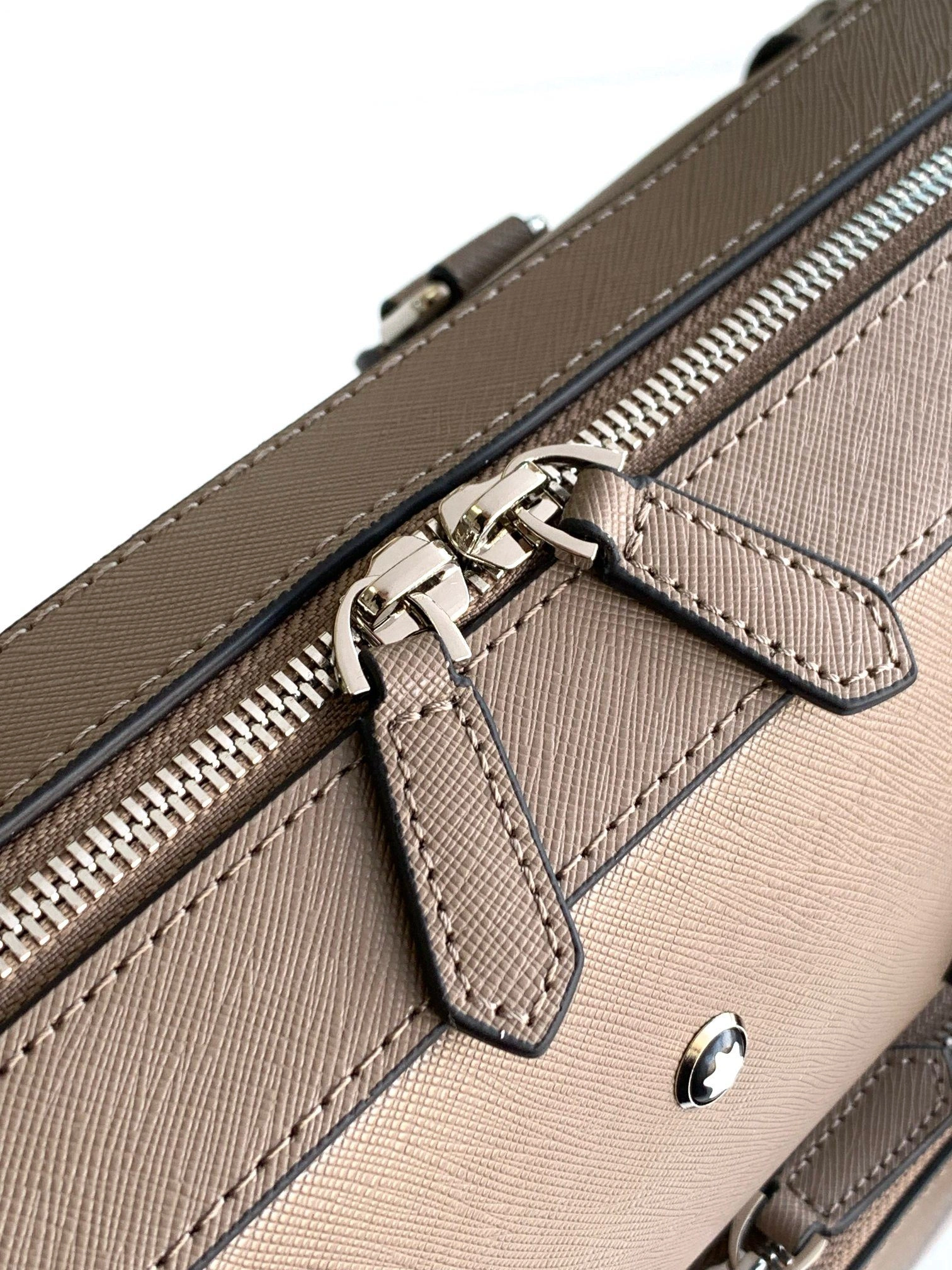 Minimalist Mens Montblanc Briefcases 91591