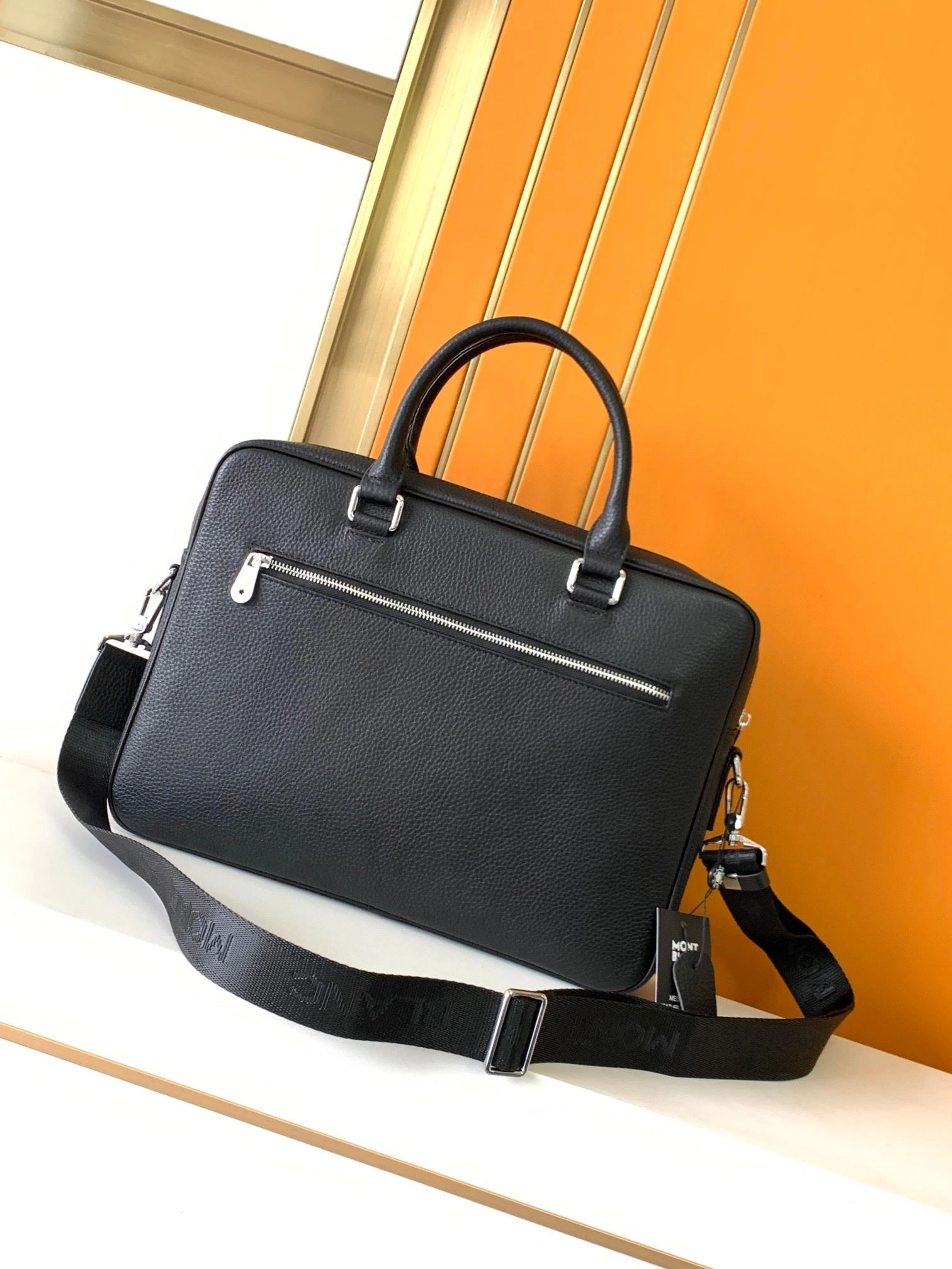 EyeCatching Mens Montblanc Briefcases 91603