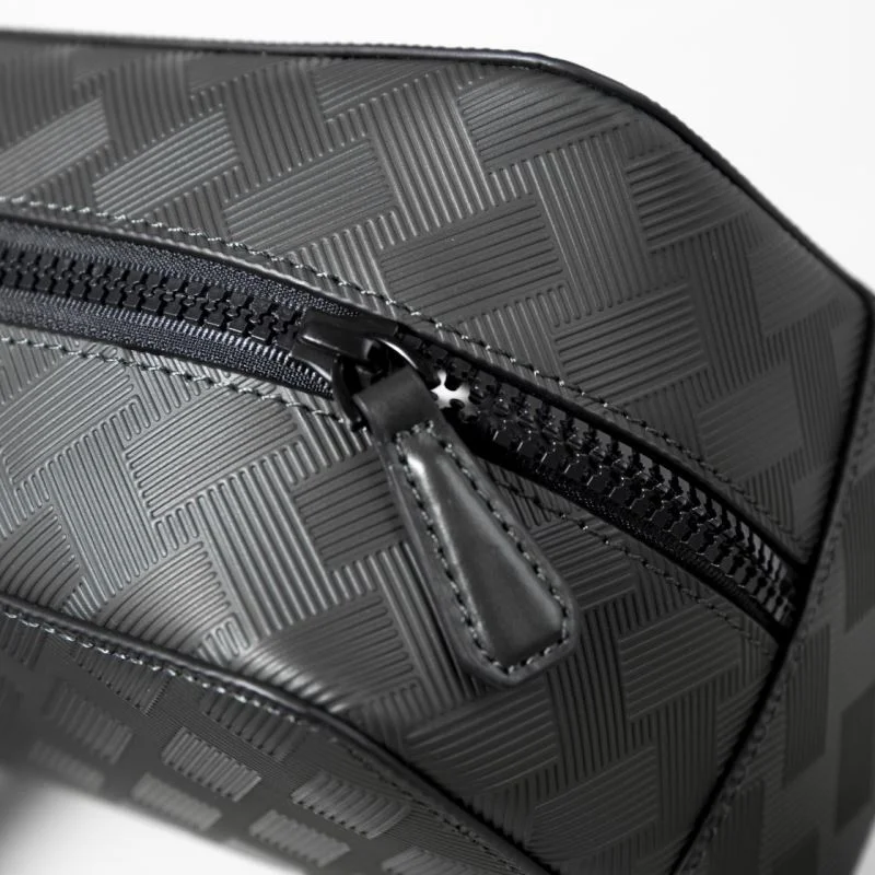 EyeCatching Mens Montblanc Clutch Bags 38550