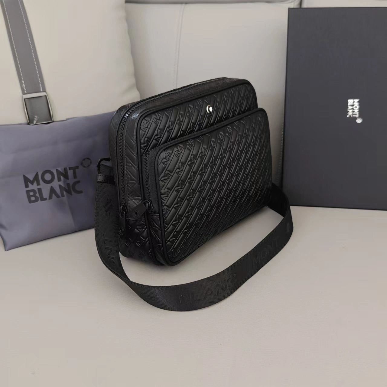Sophisticated Mens Montblanc Satchel Bags 92515