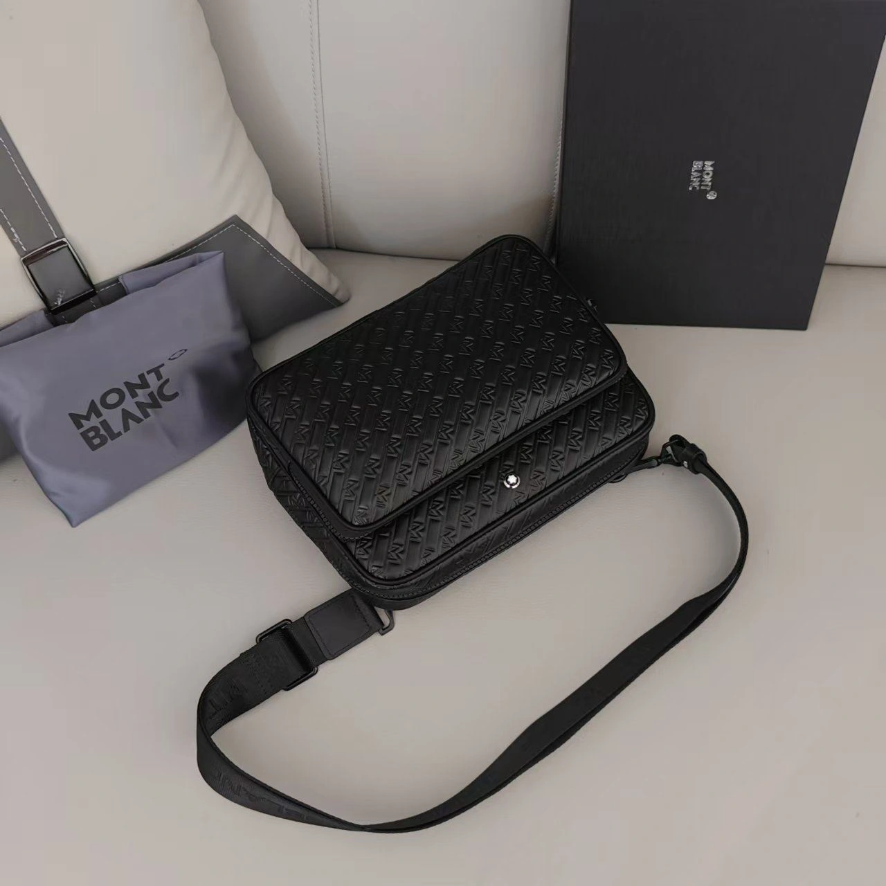 Sophisticated Mens Montblanc Satchel Bags 92515