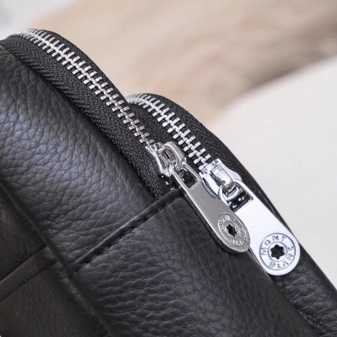 EyeCatching Mens Montblanc Waist Chest Packs 92500