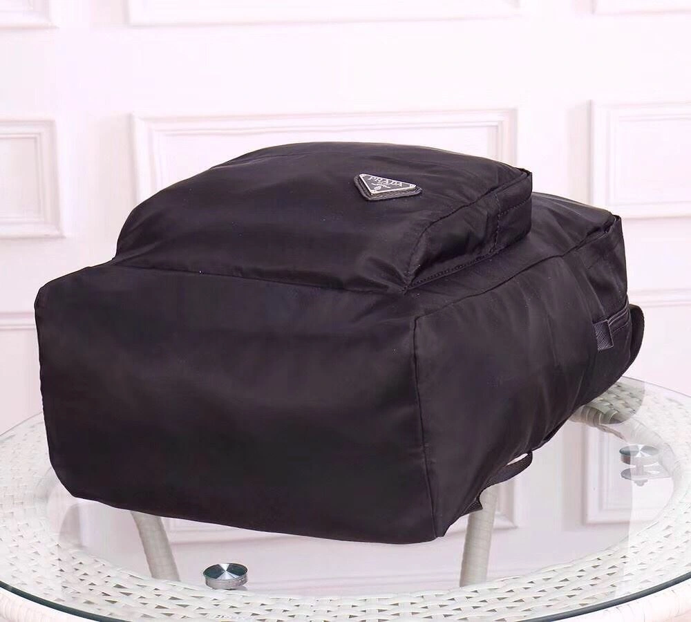Mens Prada Backpacks ZipUp 90773