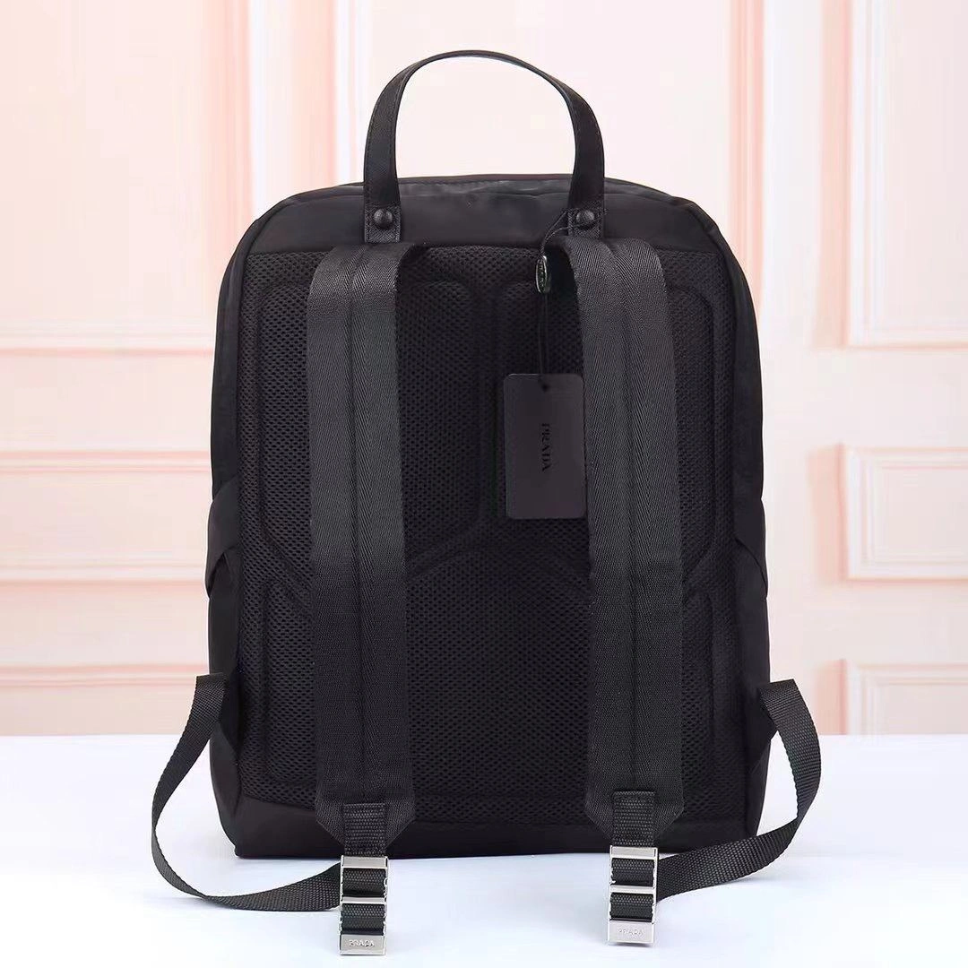 Minimalist Mens Prada Backpacks 90768