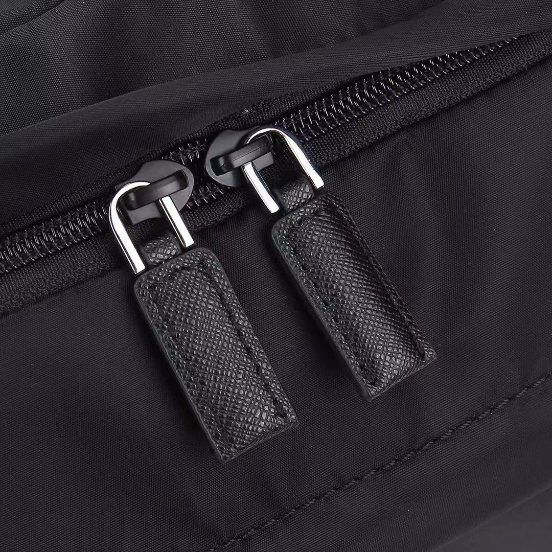 Minimalist Mens Prada Backpacks 90768
