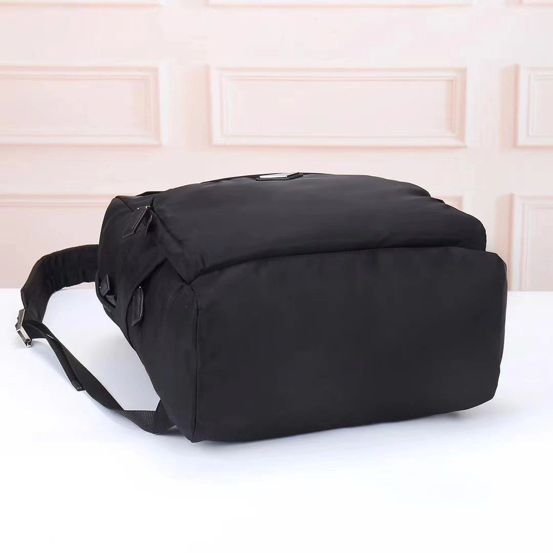Minimalist Mens Prada Backpacks 90768