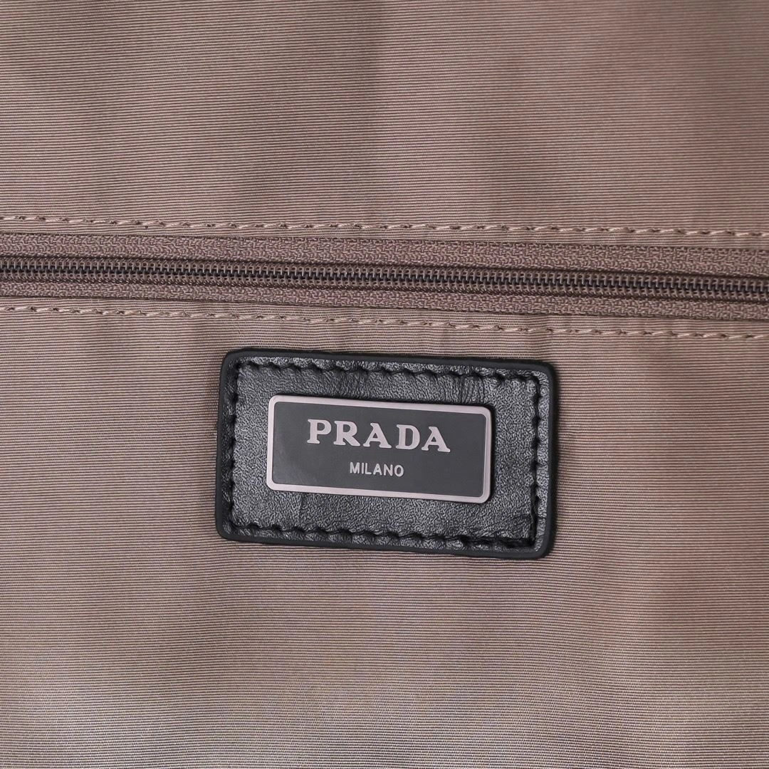 Mens Prada Backpacks Trendy 90753