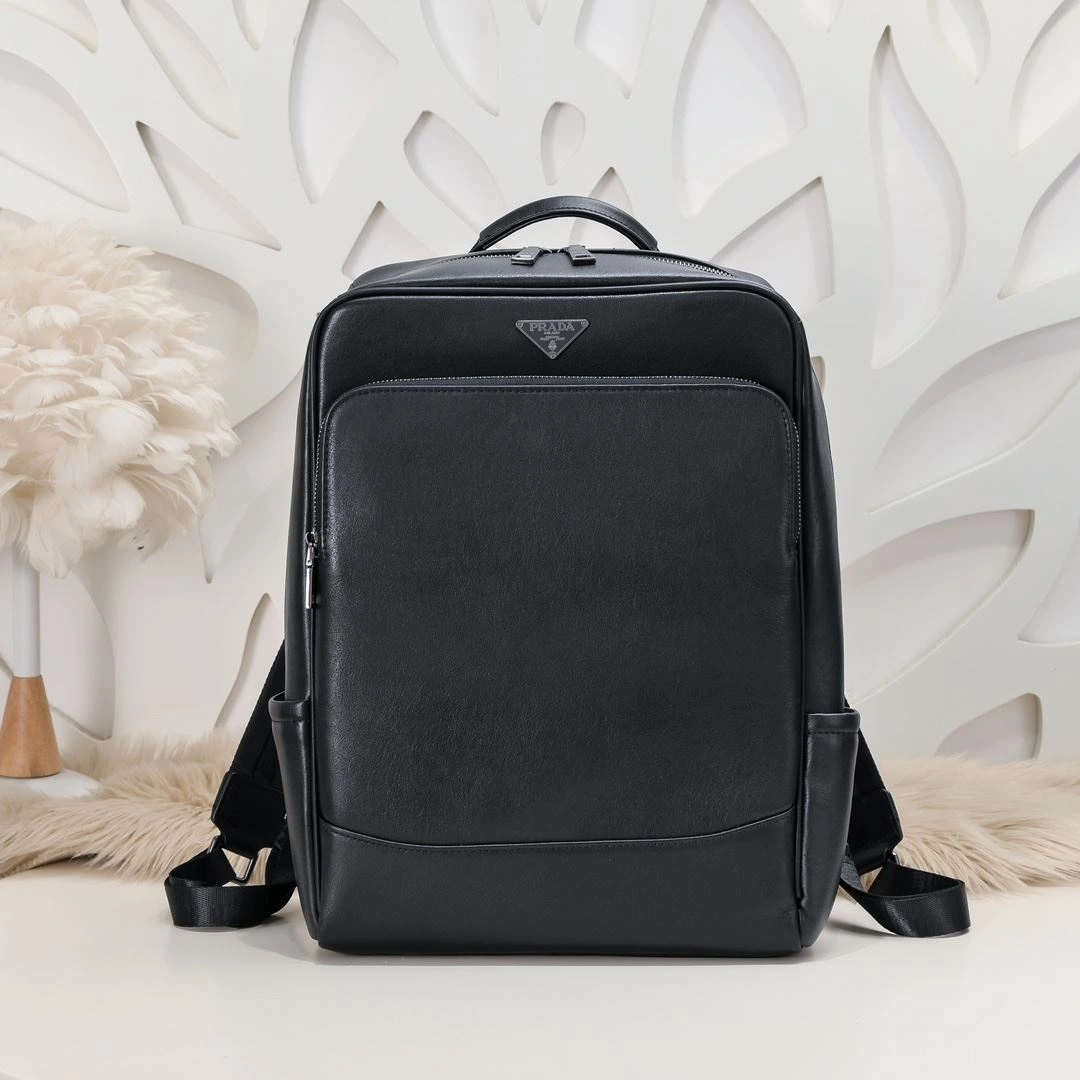 Mens Prada Backpacks Trendy 90743
