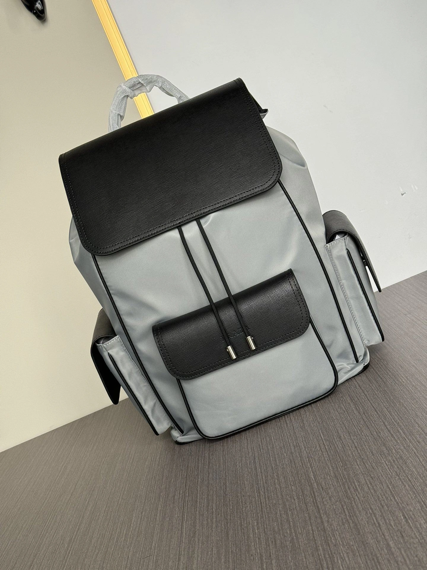 Mens Prada Backpacks SoftTouch 92550