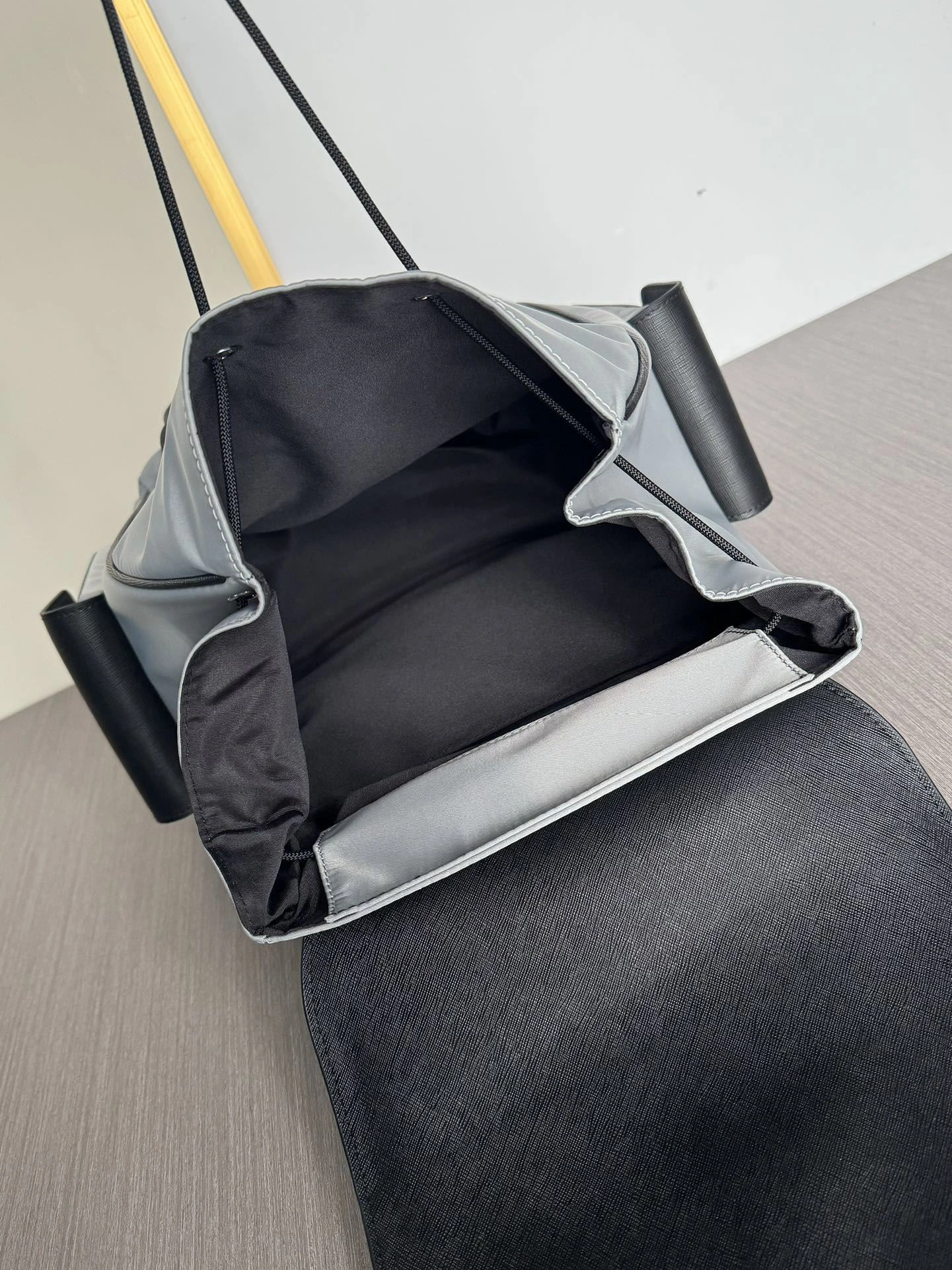 Mens Prada Backpacks SoftTouch 92550