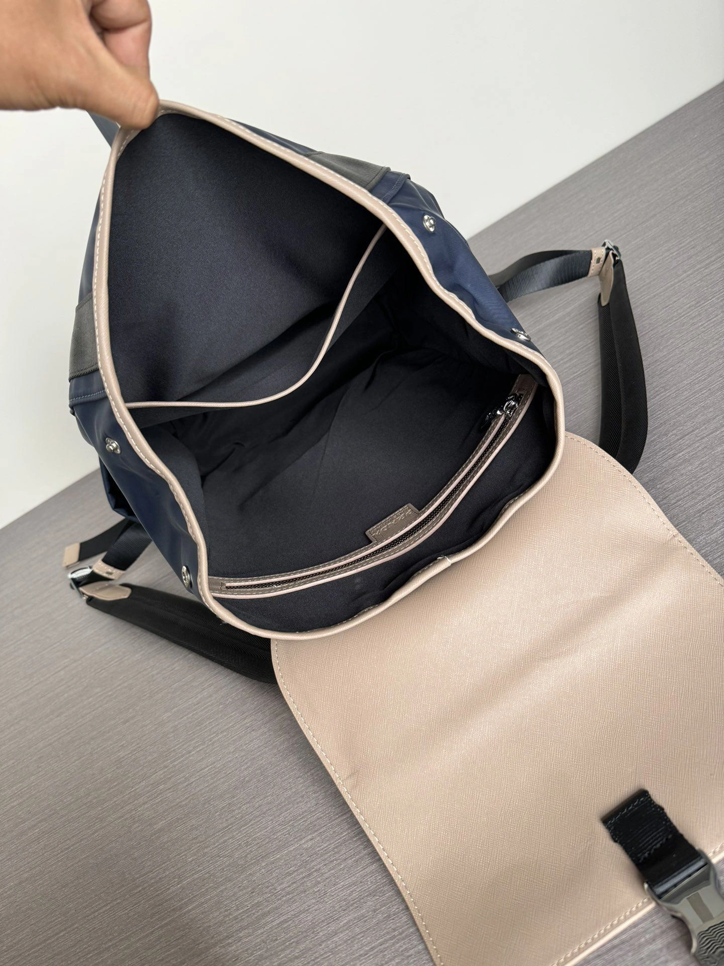 Lightweight Mens Prada Backpacks 92472