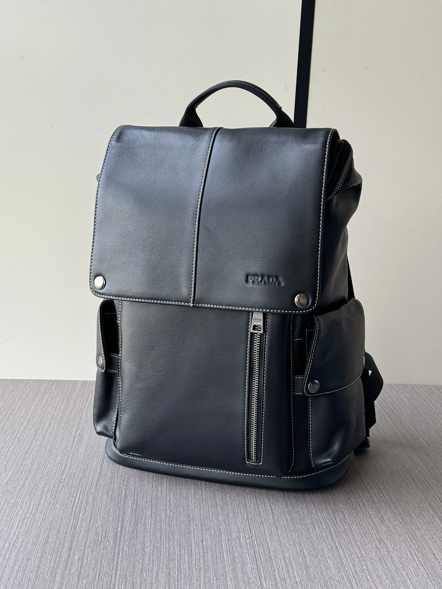 Mens Prada Backpacks Attractive 92475