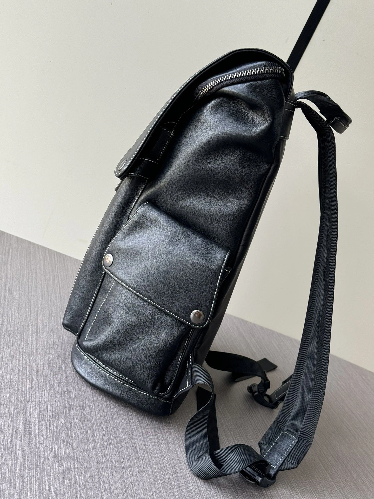 Mens Prada Backpacks Attractive 92475