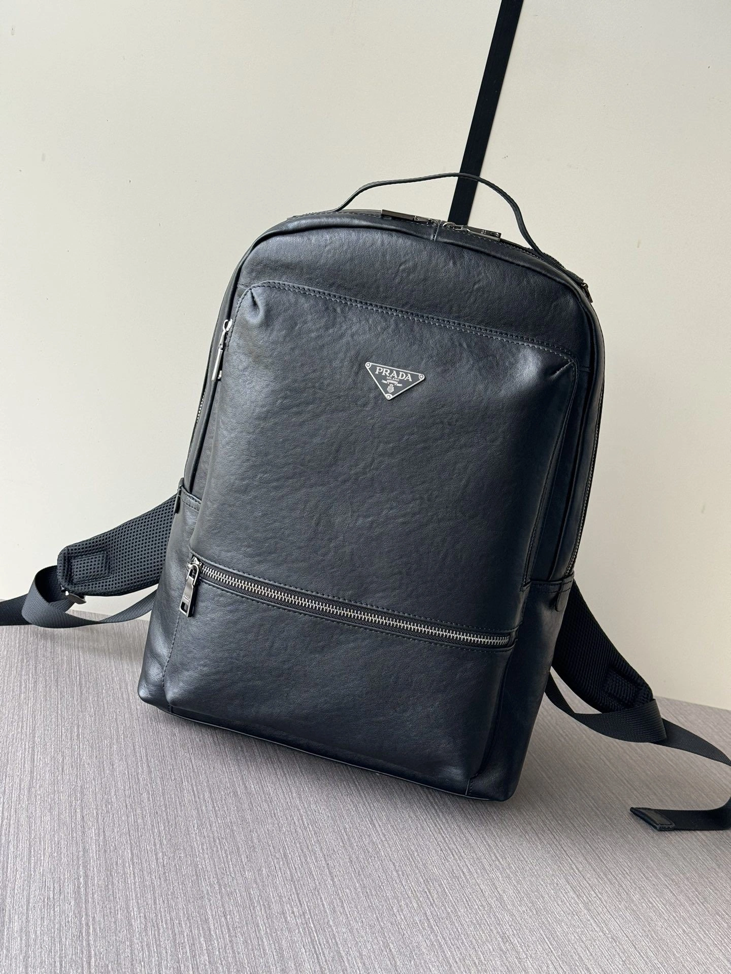 Mens Prada Backpacks FreshLook 92547