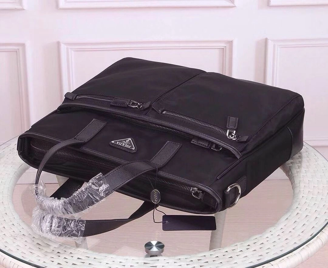 Mens Prada Briefcases FreshLook 90737