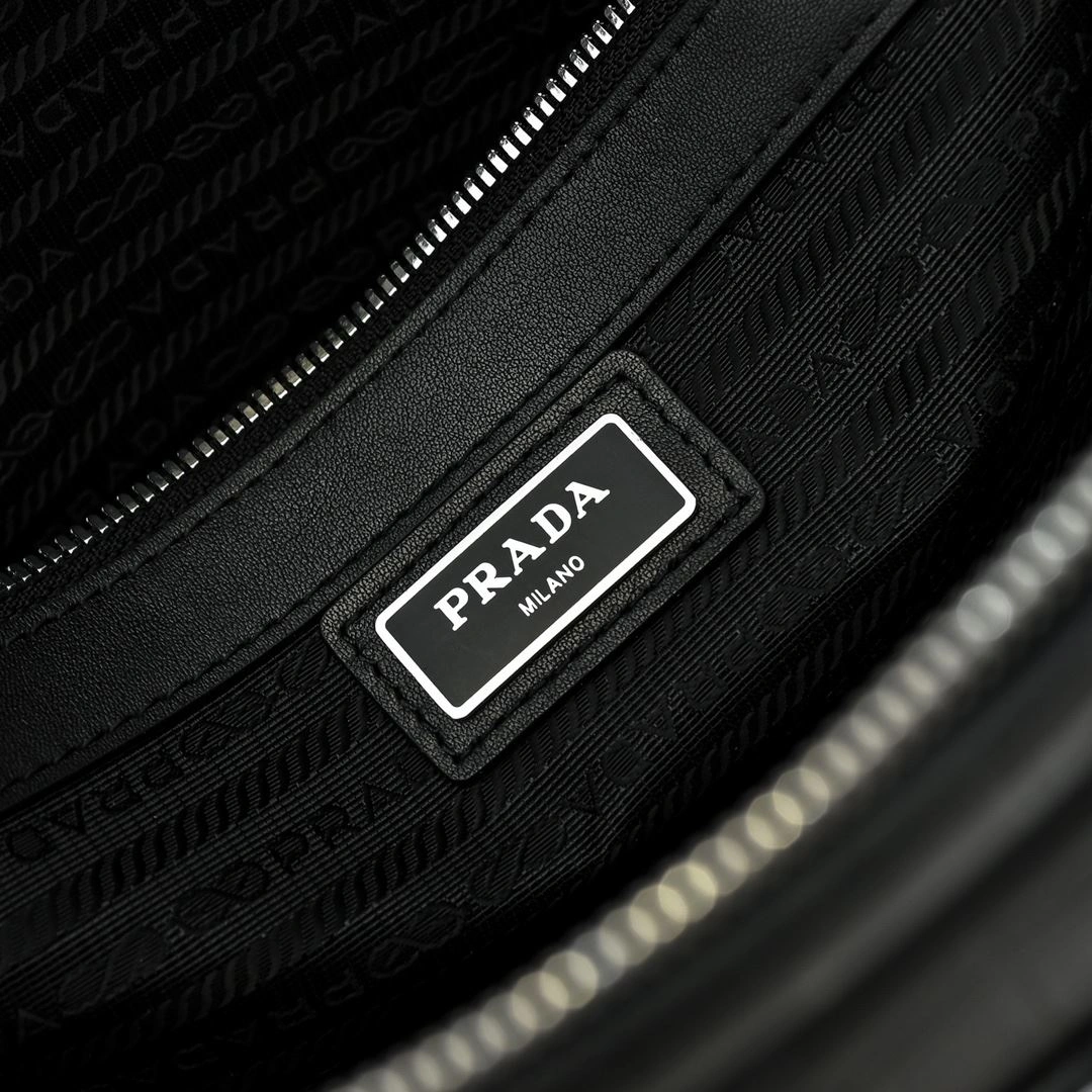 Mens Prada Briefcases Compact 90740
