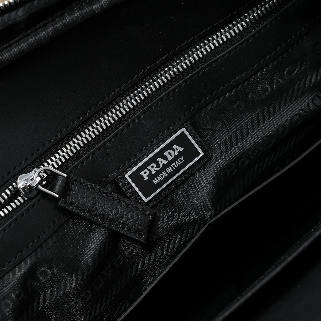Mens Prada Briefcases SoftTouch 90727