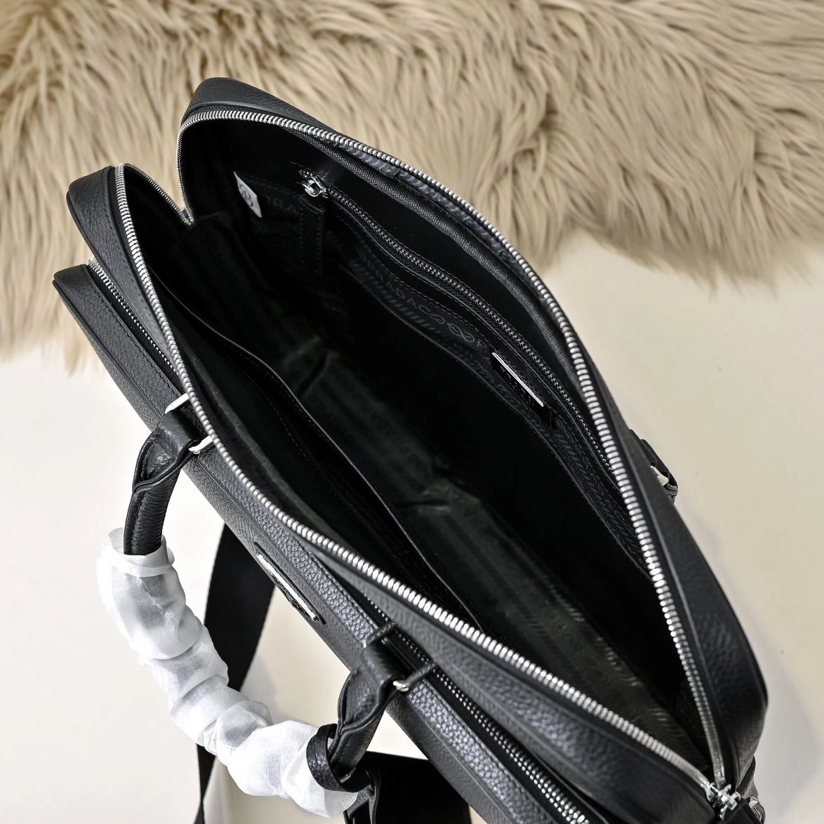 Mens Prada Briefcases SoftTouch 90727