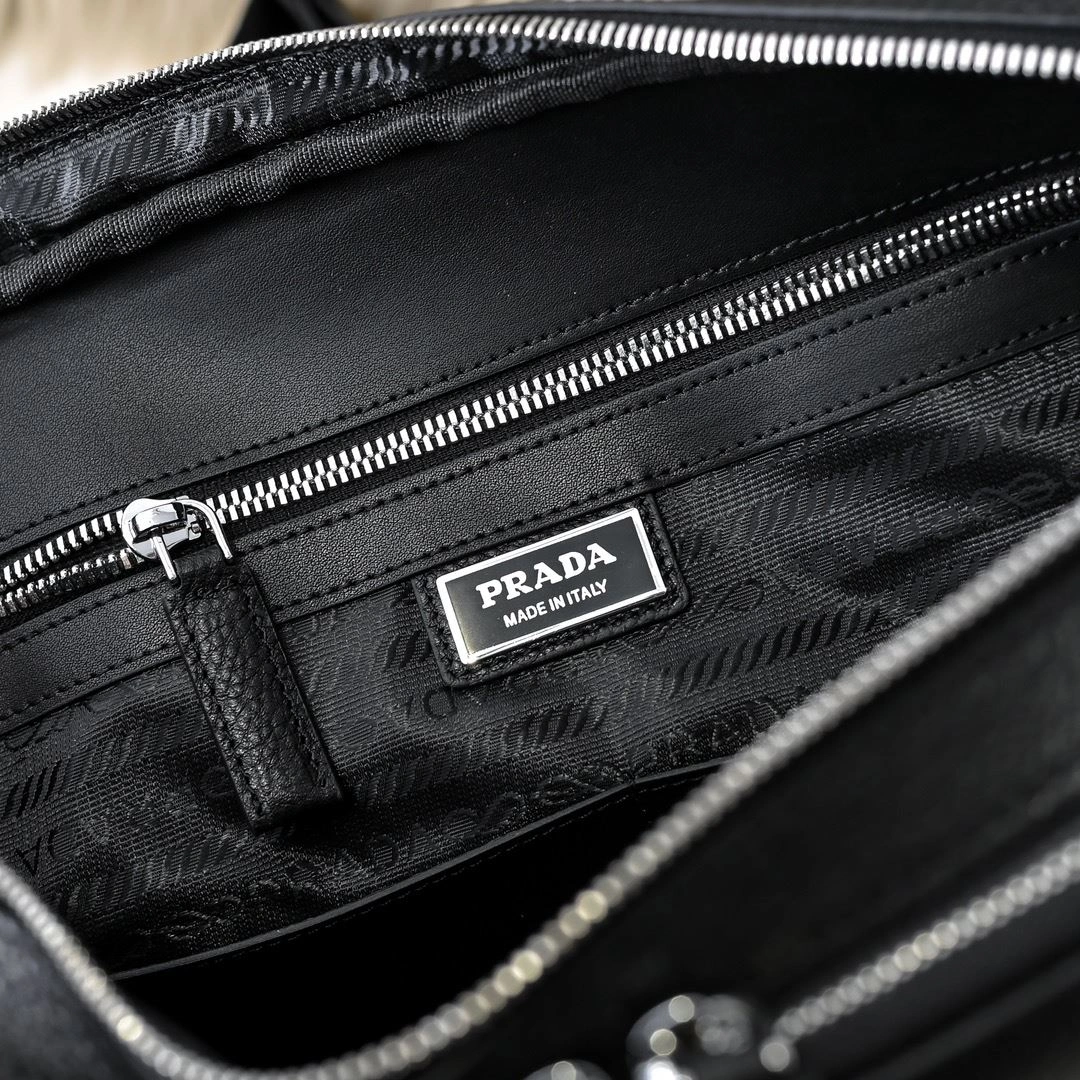 Mens Prada Briefcases SmoothTexture 90725
